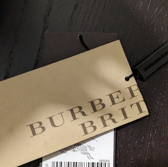 BURBERRY BRIT Down Puffer Jacket - Picture 7 of 8